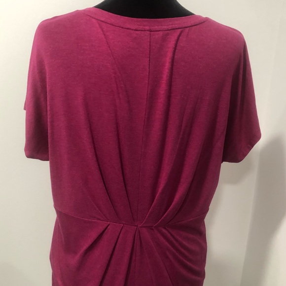 Banana Republic Dark Pink Tee - Picture 6 of 8